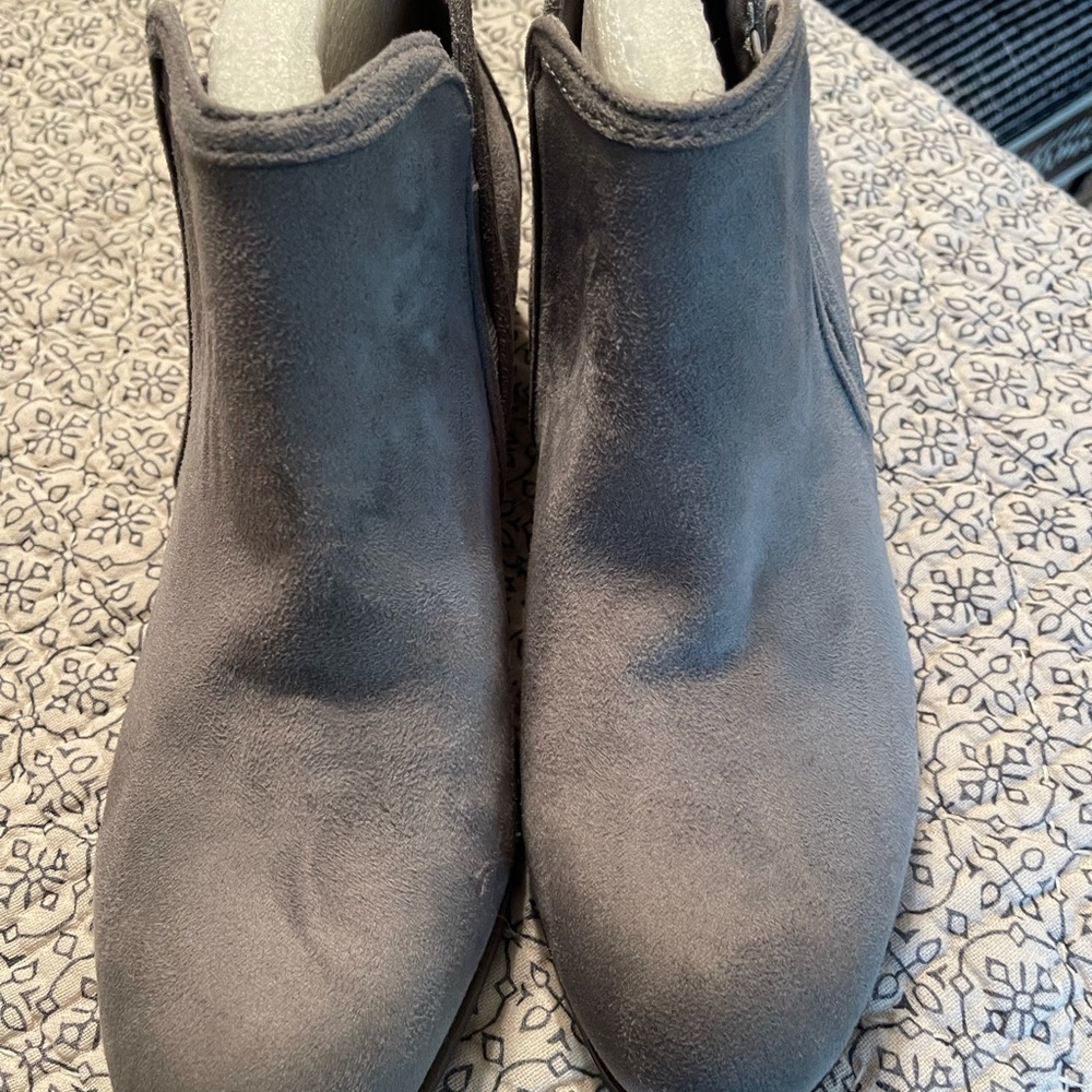 Short boots - Picture 2 of 2